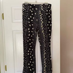 Wide leg stretchy pants